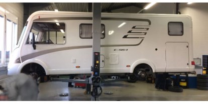 Anbieter - Werkstatt Basisfahrzeuge -  Ihre Garage für Caravan Service und Reparaturen  - Dorfgarage A. Mayer