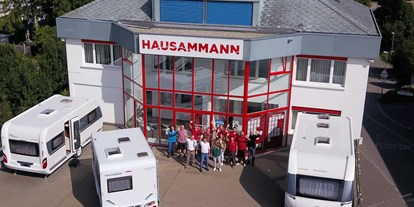 Anbieter - Fahrzeugtypen: Wohnwagen - Unser Team ist gerne für Sie und Ihre Wünsche da! Besuchen Sie uns in Uttwil am Bodensee - Hausammann Caravan