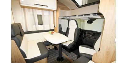 Anbieter - Fahrzeugtypen: Camperbus - Mobilreisen Wohnmobile