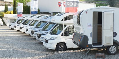 Anbieter - Fahrzeugtypen: Wohnmobil - Oberkirch LU - Wohnmobil und Wohnwagen - mobil center dahinden ag